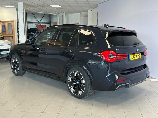 BMW iX3 High Executive Edition 80 kWh 286pk 2024 (Origineel-NL), Z-678-PR