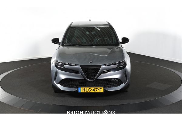 Alfa Romeo Junior Turbo Hybrid Ibrida Speciale 1.2 156pk 2025 (Origineel-NL), HLG-47-F
