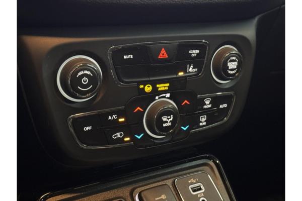 Jeep Compass 1.3T Night Eagle Liberty Edition 1.3 131pk 2020 (Origineel-NL), K-689-FB