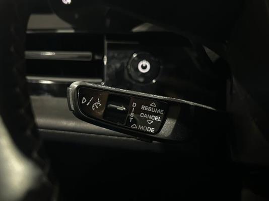 Porsche Taycan Performance Plus 93 kWh 381pk 2023, S-120-GD