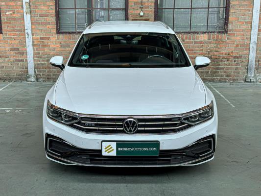 Volkswagen Passat Variant 1.4 TSI PHEV GTE Business 156pk 2021 (Origineel-NL+1e eigenaar), K-814-XG