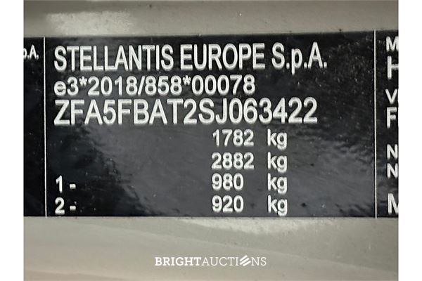 Fiat 600 Hybrid Urban 1.2 100pk 2025 (Origineel-NL), HVK-88-B