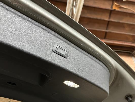 Audi Q5 2.0 TFSI Quattro Sport S Line Black Edition 252pk 2018 (Origineel-NL + 1e Eigenaar), TT-931-B