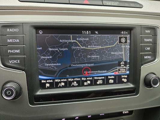 Volkswagen Passat Variant ACT Connected Series 1.4 TSI 150pk 2016 (Origineel-NL), JJ-820-G