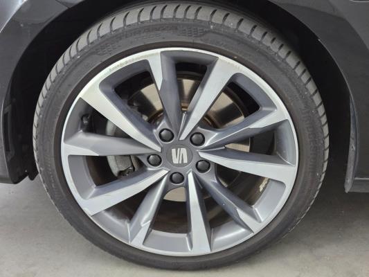 SEAT Leon FR eHybrid PHEV Business Intense 1.4 TSI 258pk 2021, HJX-67-R