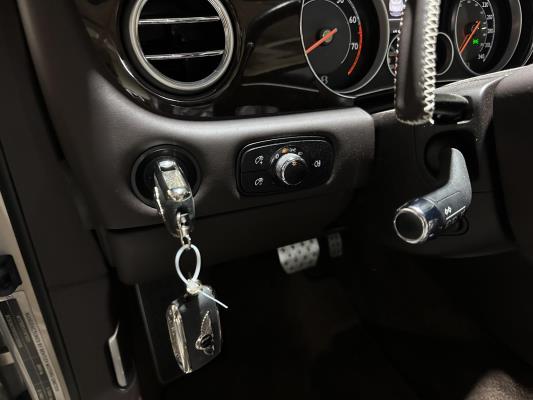 Bentley Continental GTC 4.0 V8 507hp 2013