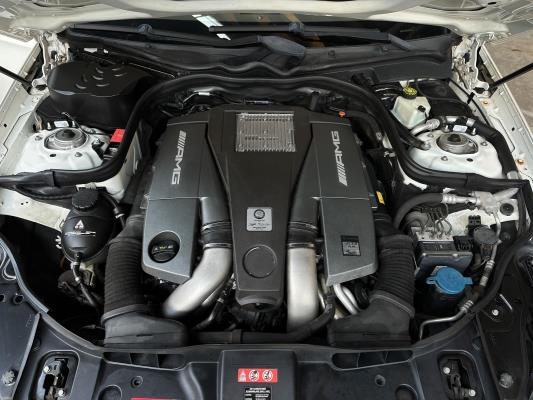 Mercedes-Benz CLS63 AMG 5.5 V8 525pk 2012 CLS-Klasse (53.000 KM)
