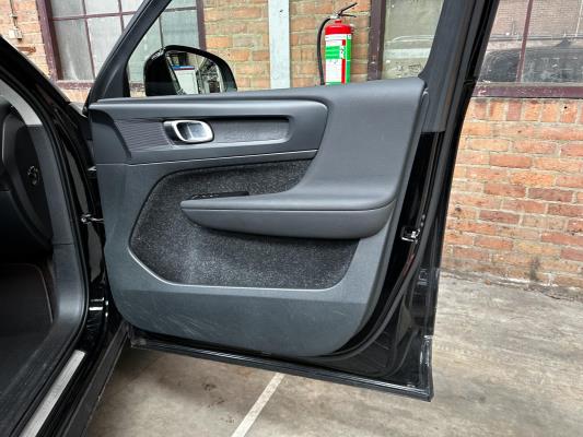 Volvo XC40 Recharge T4 INSCRIPTION EXPRESSION 129pk 2021 (Origineel-NL+1e eigenaar), K-649-LG