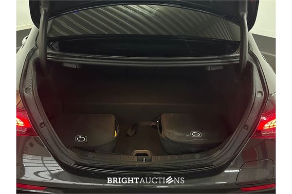 Mercedes-Benz e 300 e E-Klass AMG Line 333pk 2023 (Origineel-NL) E-klasse, R-732-XG
