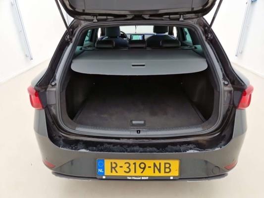 SEAT Leon FR ST Business Intense 1.0 TSI 110pk 2022 (Origineel-NL), R-319-NB