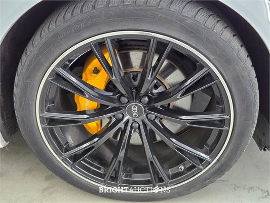 Audi e-tron 55 advanced Pro Line Plus Quattro 95 kWh 409pk 2018, J-305-VF