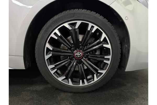 Toyota Corolla Touring Sport Hybrid GR-Sport 2.0 261pk 2021 (Origineel-NL), K-880-PR