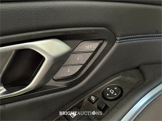 BMW 330e Touring 292pk 2023 (Origineel-NL) 3-Serie, T-265-ND