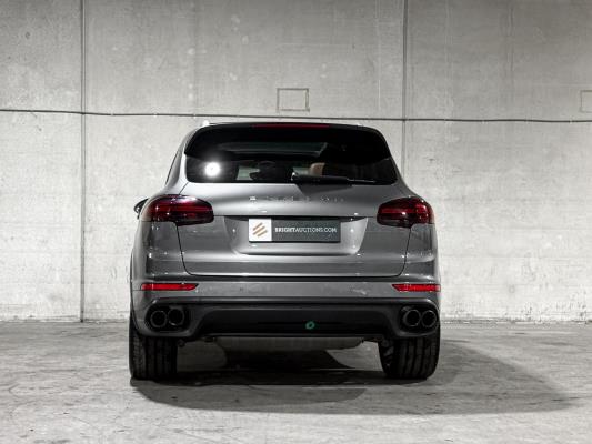 Porsche Cayenne Turbo 4.8 V8 520pk 2017 Sport-Chrono