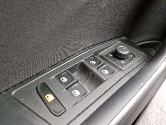 Volkswagen T-Roc Style 1.5 TSI 150pk 2022 (Origineel-NL), N-425-RL