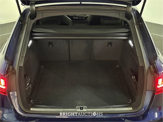 Audi A4 Avant 35 S edition Competition TFSI 149pk 2024 (Origineel-NL), Z-046-PK