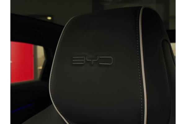 BYD Seal Design RWD 82 5 kWh 313pk 2024 (Origineel-NL), GDS-06-V