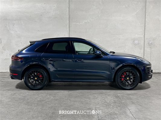 Porsche Macan GTS 3.0 V6 360pk 2018, R-860-XF