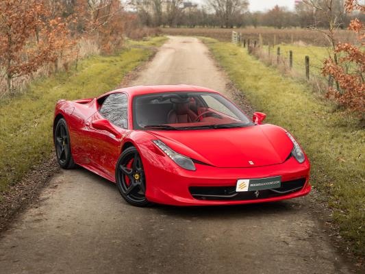 Ferrari 458 4.5 V8 Italia 578pk 2010, JHZ-39-P