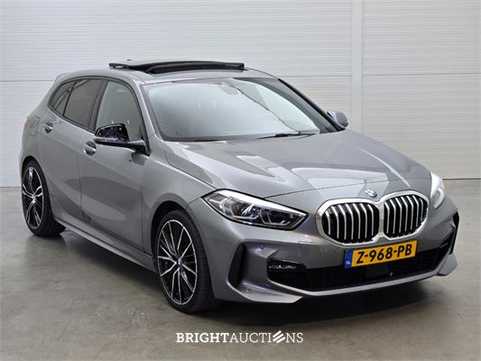 BMW 118i 1-serie High Executive 136pk 2022 1-Serie, Z-968-PB