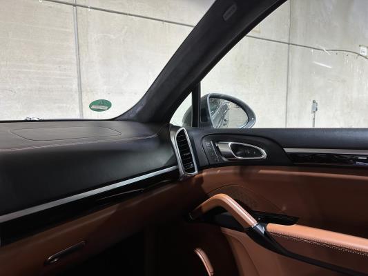 Porsche Cayenne Turbo 4.8 V8 520pk 2017 Sport-Chrono