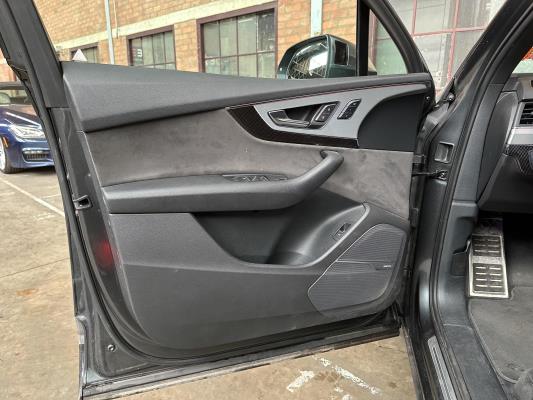 Audi SQ7 4.0 TDI V8 Quattro Pro Line + 7p 435pk 2017 (Origineel-NL), KZ-576-L