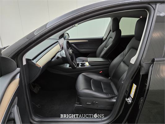 Tesla Model Y Long Range AWD 75 kWh 351pk 2021, R-745-PT