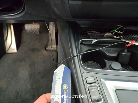 BMW 330e Centennial High Executive 272pk 2016 (Origineel-NL) 3-Serie, KX-220-P