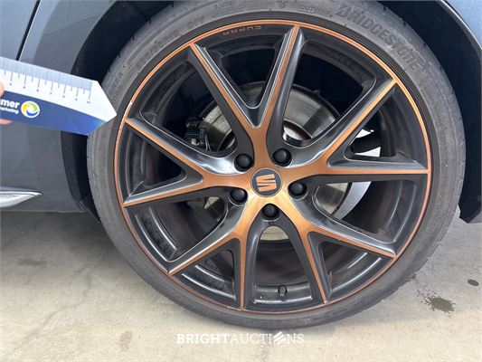 SEAT Leon ST 4DRIVE CUPRA Ultimate Edition 2.0 TSI 301pk 2020, X-831-JL