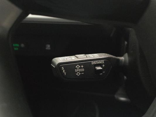 Audi Q4 e-tron 35 Edition 55 kWh 170pk 2022 (Origineel-NL), R-847-TD