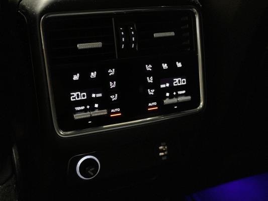 Porsche Cayenne Turbo 4.0 V8 549pk 2018 (Origineel-NL), TK-073-X