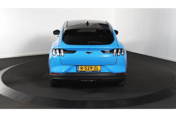 Ford Mustang RWD 75 kWh 269pk 2022 (Origineel-NL), R-529-ZL