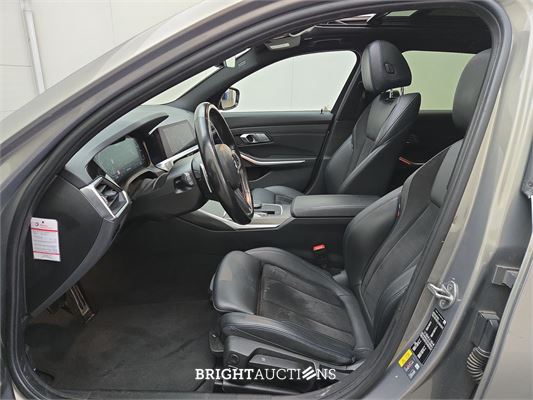 BMW 330e 3-serie Touring High Executive 296pk 2021 3-Serie, P-945-XT