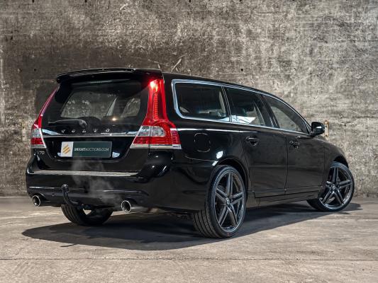 Volvo V70 2.0 T5 Summum 241pk 2017, Z-082-HJ