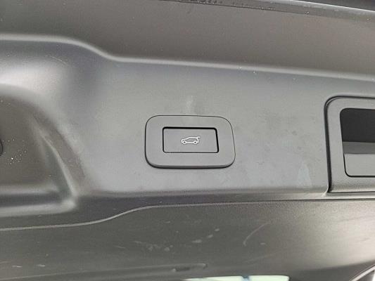 Land Rover Range Rover Evoque P300e 1.5 AWD 309pk 2022 (Origineel-NL), P-582-LG