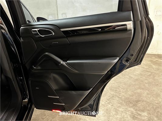 Porsche Cayenne S 4.8 V8 400pk 2011, HFZ-55-K