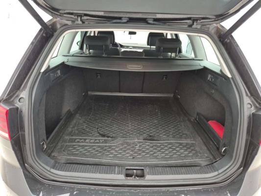 Volkswagen Passat Variant Business 1.5 TSI DSG 150pk 2021 (Origineel-NL), K-608-PS