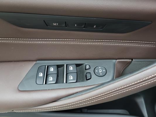 BMW 520i 5-serie Touring Business Edition Plus 184pk 2023 (Origineel-NL) 5-Serie, S-218-VX
