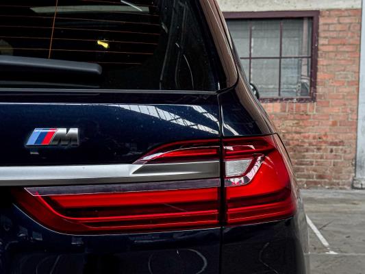 BMW X7 M50d High Executive M-Sport 400pk 2019, NL-Kenteken