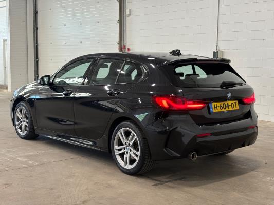 BMW 118i 1-serie Executive Edition 140pk 2020 (Origineel-NL) 1-Serie, H-604-DT