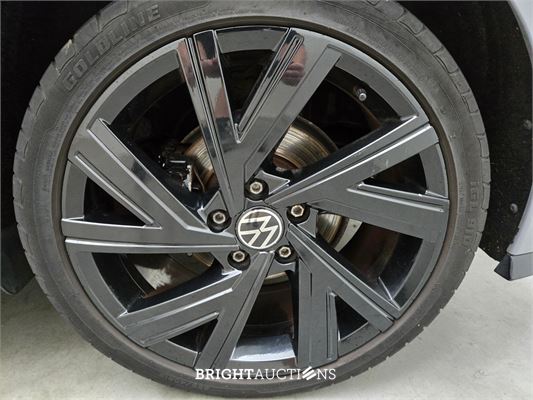 Volkswagen Golf eTSI R-Line 1.5 150pk 2020, K-312-TF