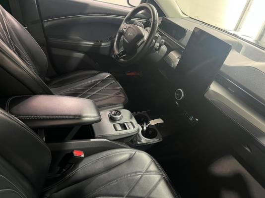 Ford Mustang Mach-E RWD 75 kWh 269pk 2021 (Origineel-NL), N-605-LN
