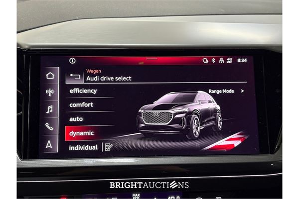 Audi Q4 40 S edition 77 kWh 2022 (Origineel-NL), R-245-LF