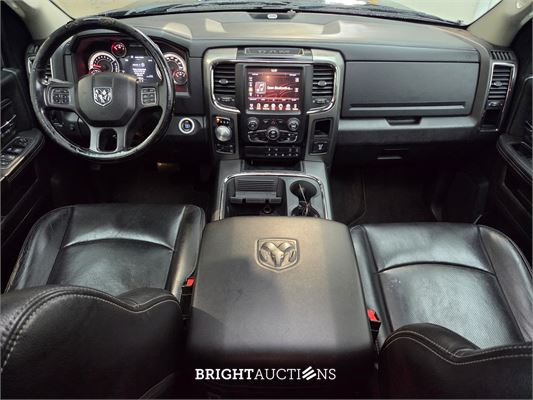 Dodge Ram 1500 4x4 Quad Cab 6'4 Sport 5.7 V8 402pk 2017 (Origineel-NL), VZ-088-G