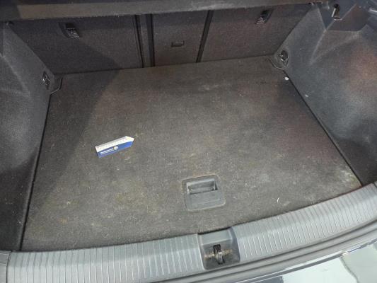 Volkswagen T-Roc Sport 1.5 TSI 150pk 2019, T-667-TX