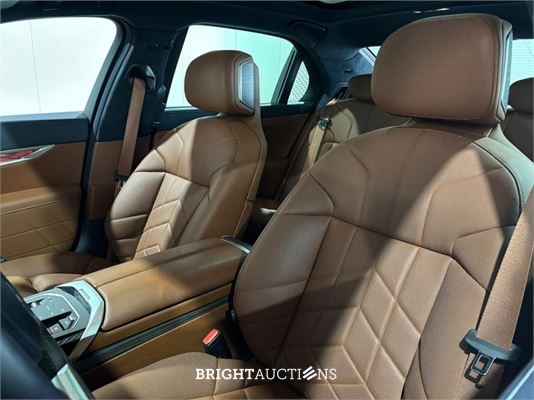 BMW 740d xDrive 7 Serie Full Option! 286pk 2025 (Origineel-NL) 7-Serie, HSN-33-V
