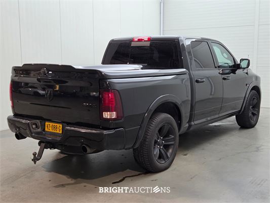 Dodge Ram 1500 4x4 Quad Cab 6'4 Sport 5.7 V8 402pk 2017 (Origineel-NL), VZ-088-G