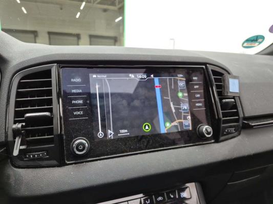 Škoda Karoq Sportline Business 1.5 TSI DSG 150pk 2022, S-582-JL