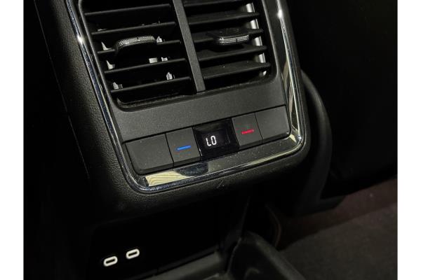 Škoda Enyaq 80 Sportline 204pk 2022 (Origineel-NL), P-086-ZK
