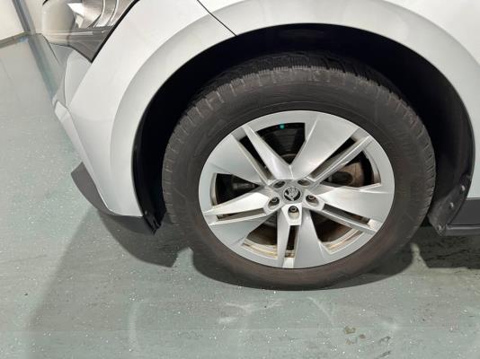 Škoda Enyaq 80 Warmtepomp 204pk 2022 (Origineel-NL), P-944-KG